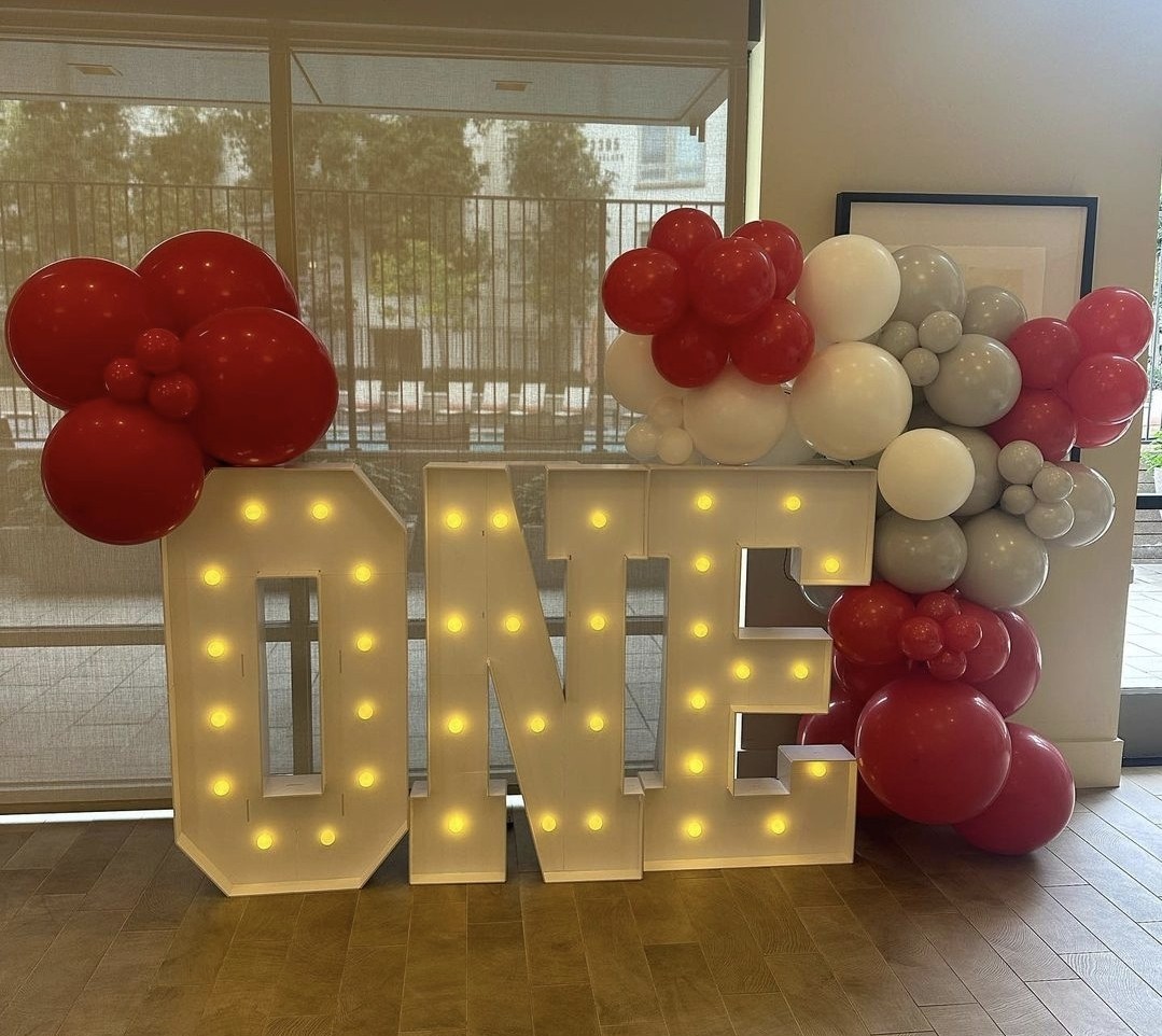 Golden Ballons