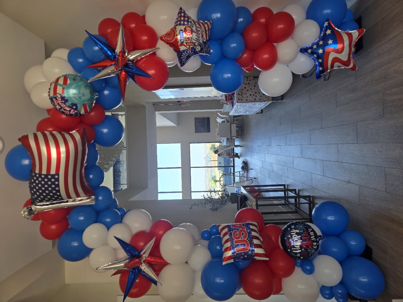 Arch Balloon Decoration